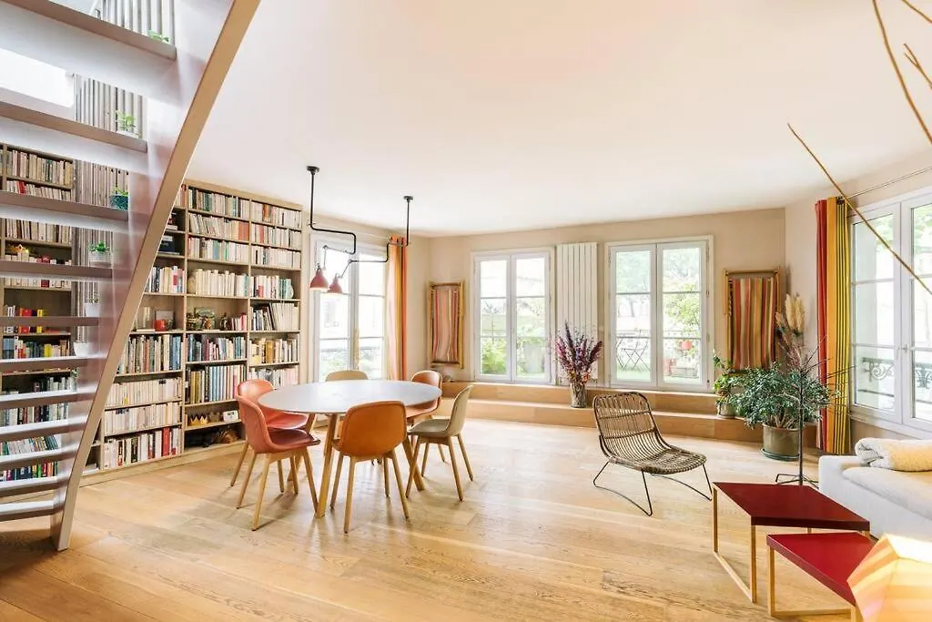 Duplex Lumineux 90 M2 Avec Terrasse Apartment Paris France